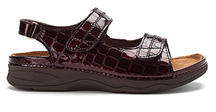 Dora by Drew Shoes